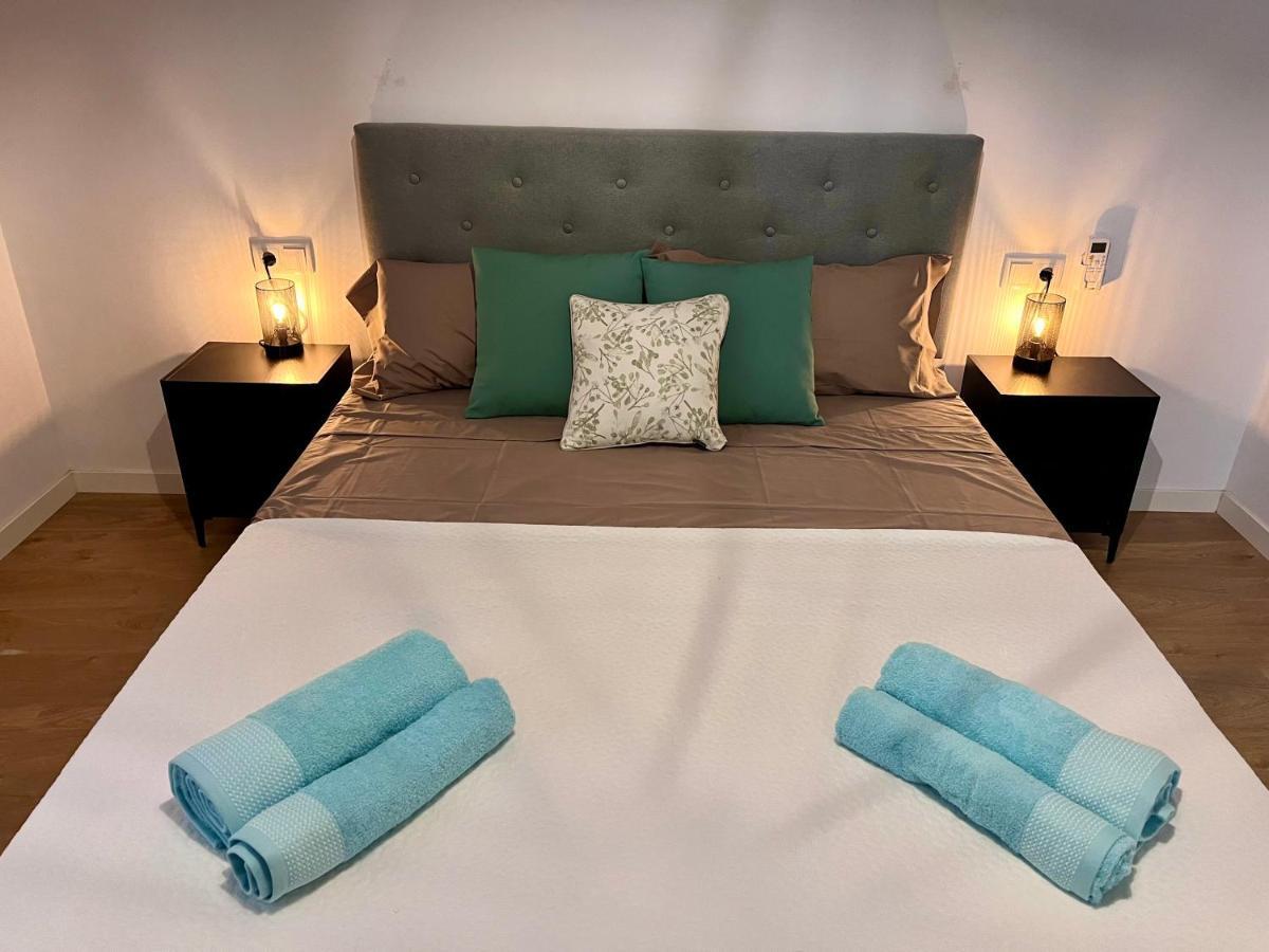 Gatu Premium Villa La Pepa, Preferente Mayores De 25 Anos Y Familias Кадис Екстериор снимка