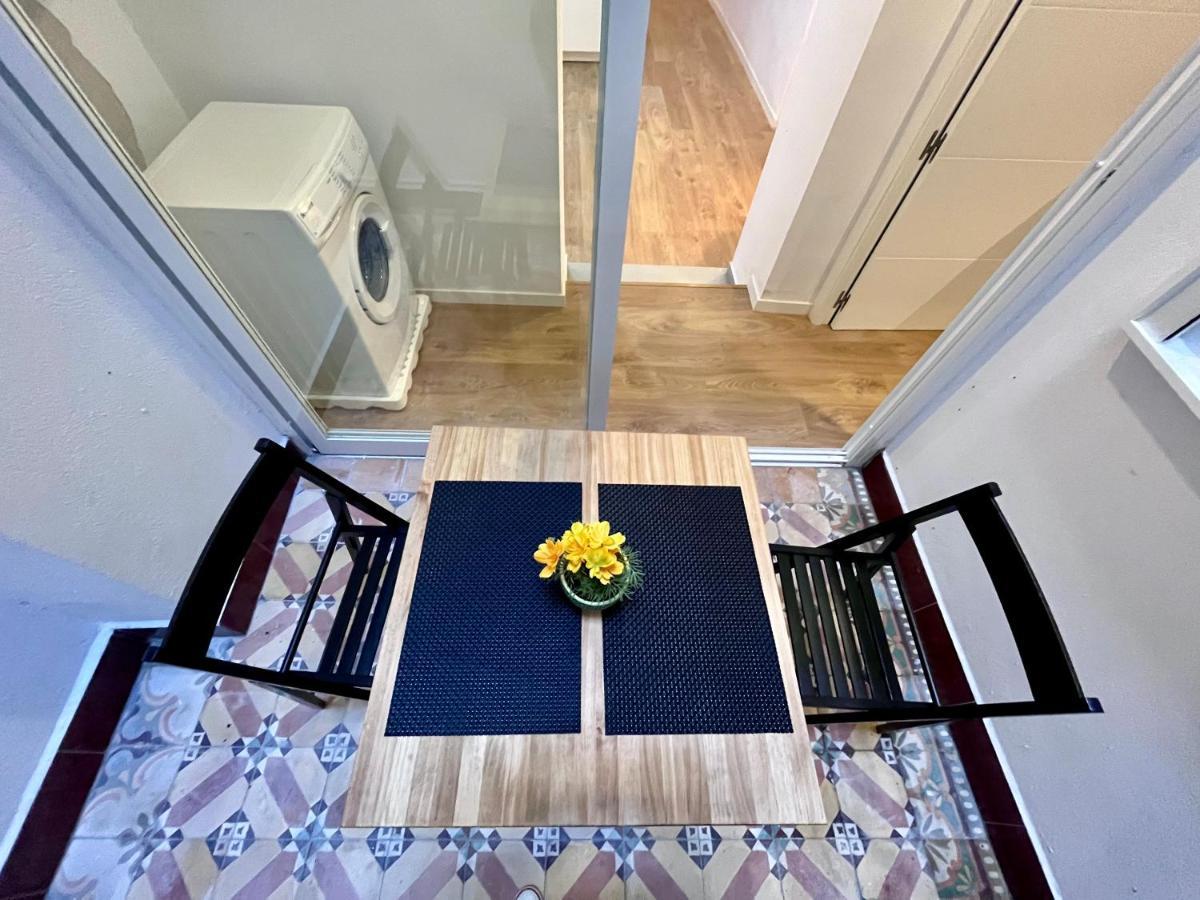 Gatu Premium Villa La Pepa, Preferente Mayores De 25 Anos Y Familias Кадис Екстериор снимка